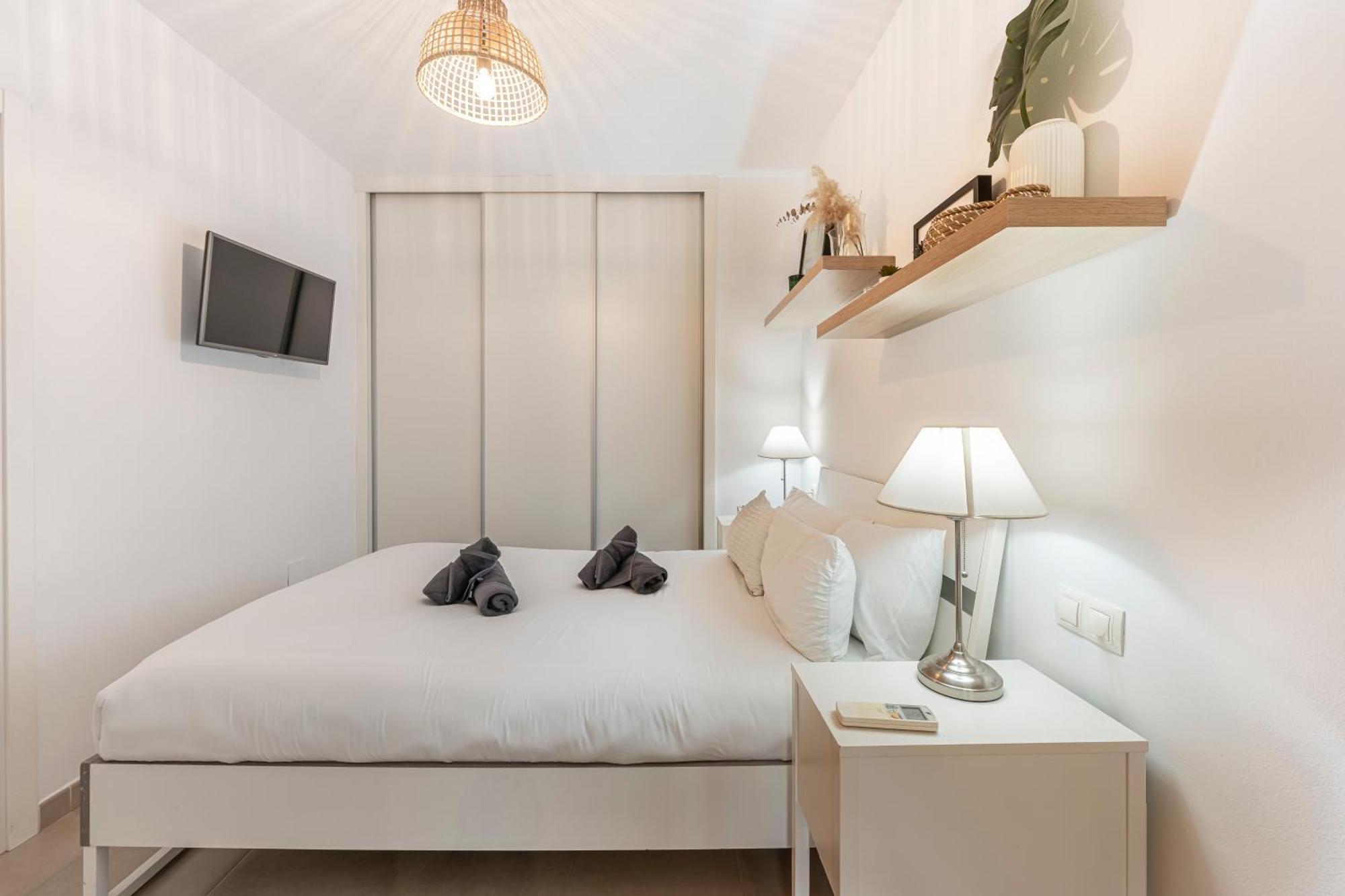 Cozy 1 Bedroom With 2 Pools & Tennis Court *