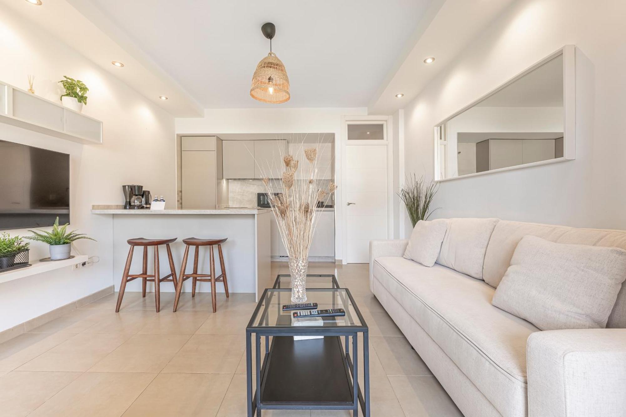 Cozy 1 Bedroom With 2 Pools & Tennis Court Appartement *