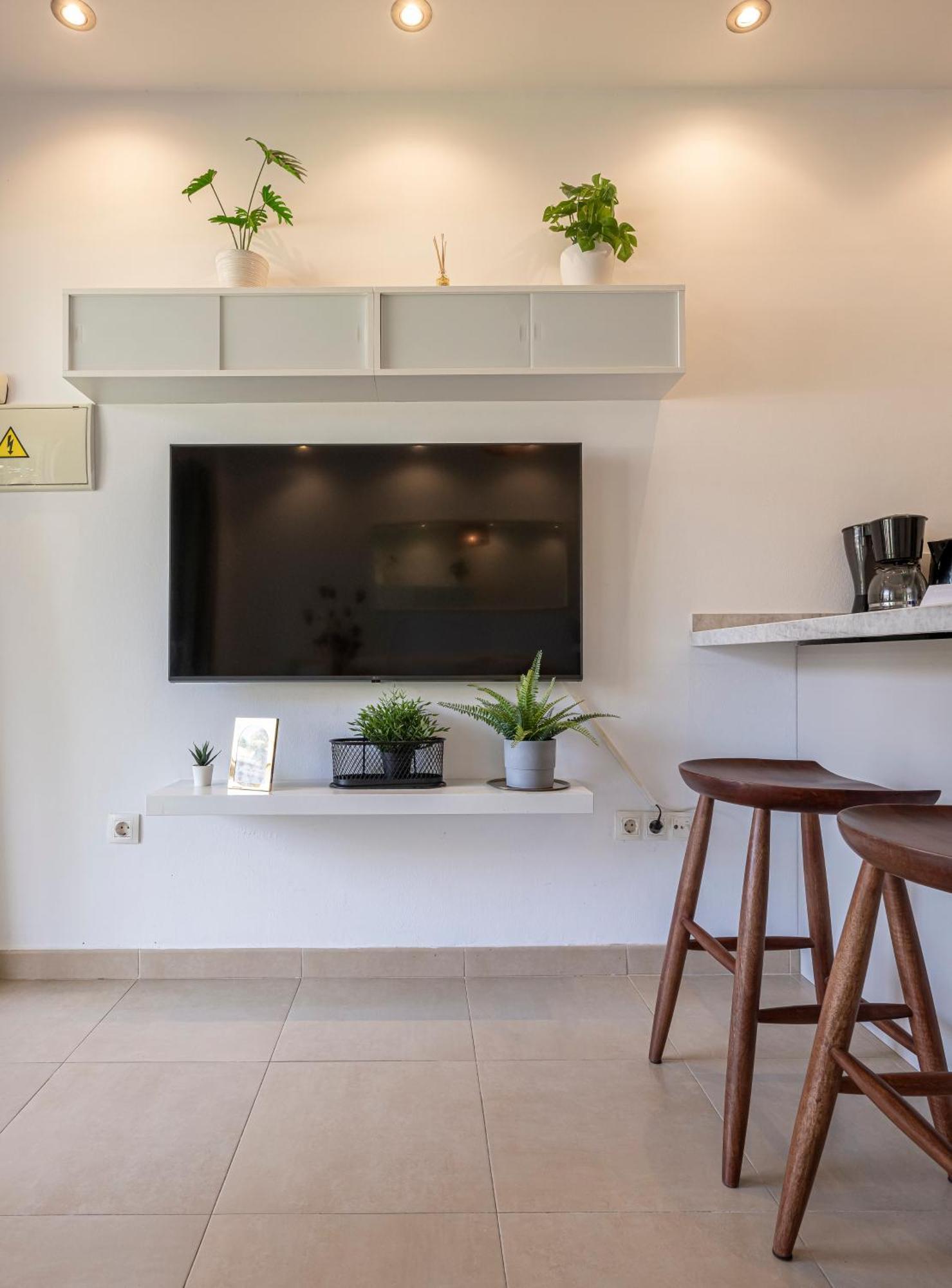 Cozy 1 Bedroom With 2 Pools & Tennis Court Marbella